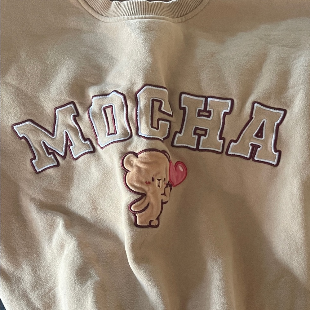 Mocha Bear Graphic Sweatshirt